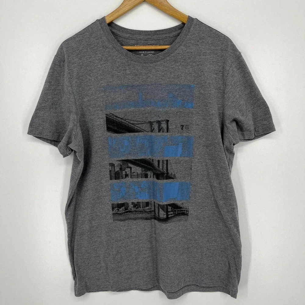 Banana Republic‎ Mens Eco T-Shirt Large Gray Brooklyn Bridge NYC Graphic Logo